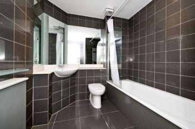  Image of 2 bedroom Ground Flat to rent in Vincent Square London SW1P at Vincent Square  London, SW1P 2NW