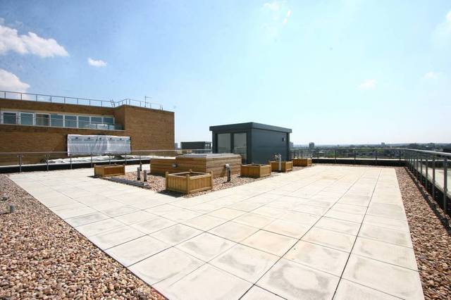 1 Bedroom Property To Rent In Battersea Park Road London Sw8