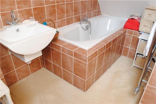  Image of 3 bedroom Detached house to rent in Wadhurst Close St. Leonards-on-Sea TN37 at East Sussex, TN37 7AZ