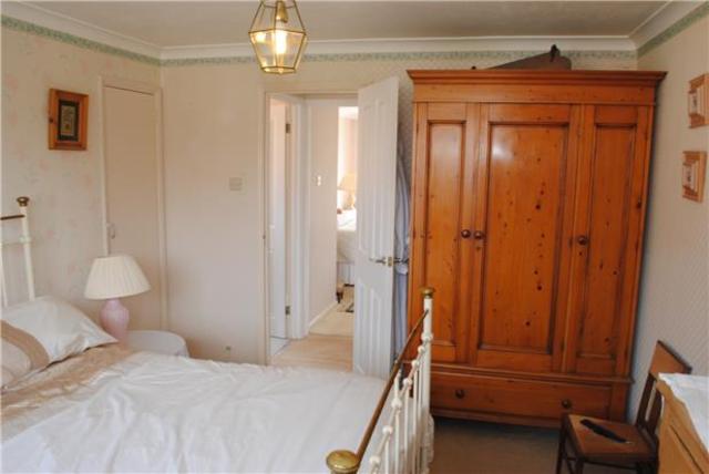  Image of 3 bedroom Detached house to rent in Wadhurst Close St. Leonards-on-Sea TN37 at East Sussex, TN37 7AZ