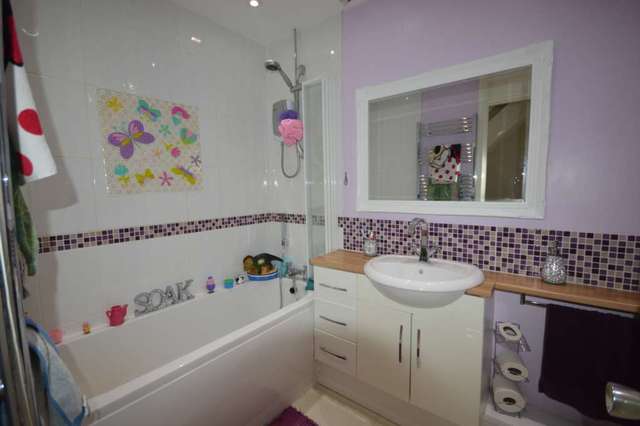  Image of 3 bedroom Terraced house for sale in Wallace Close London SE28 at Wallace Close Thamesmead London, SE28 8NL