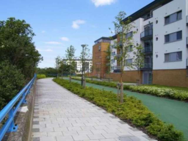  Image of 2 bedroom Apartment to rent in Warrior Close London SE28 at Warrior Close Thamesmead West London, SE28 0NL
