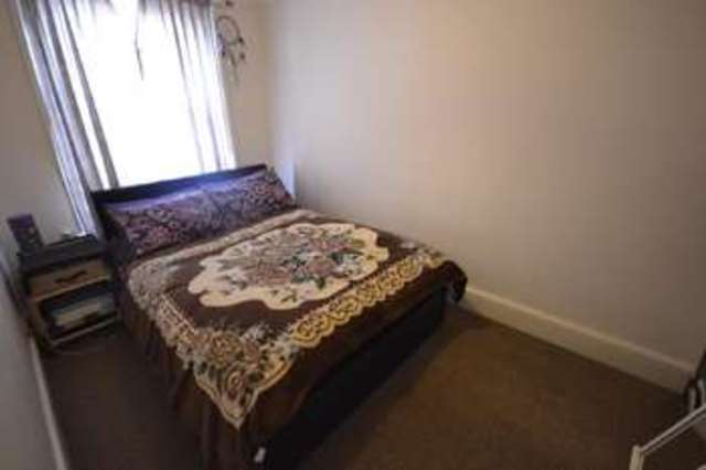  Image of 2 bedroom Flat to rent in Warrior Gardens St. Leonards-on-Sea TN37 at St Leonards On Sea, TN37 6EB