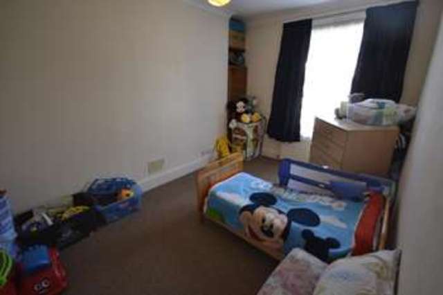  Image of 2 bedroom Flat to rent in Warrior Gardens St. Leonards-on-Sea TN37 at St Leonards On Sea, TN37 6EB