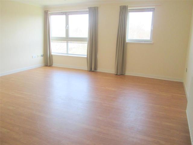  Image of 2 bedroom Flat to rent in Waterside Place Glasgow G5 at New Gorbals Glasgow Glasgow, G5 0QD