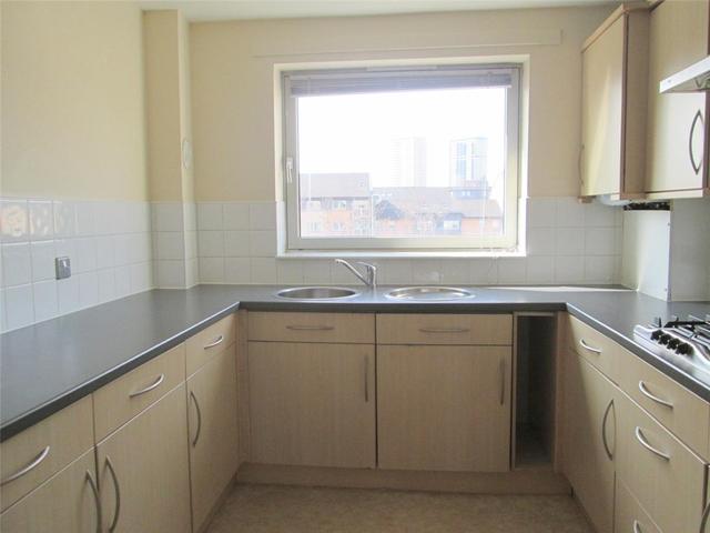  Image of 2 bedroom Flat to rent in Waterside Place Glasgow G5 at New Gorbals Glasgow Glasgow, G5 0QD
