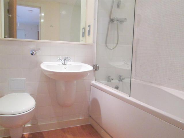  Image of 2 bedroom Flat to rent in Waterside Place Glasgow G5 at New Gorbals Glasgow Glasgow, G5 0QD