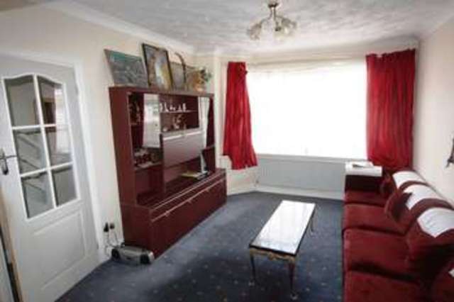  Image of 3 bedroom Terraced house for sale in Waxlow Crescent Southall UB1 at Waxlow Crescent  Southall, UB1 2ST