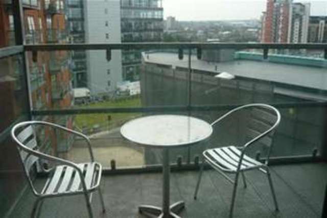  Image of 2 bedroom Flat to rent in Wellington Street Leeds LS1 at Leeds, LS1 4JN