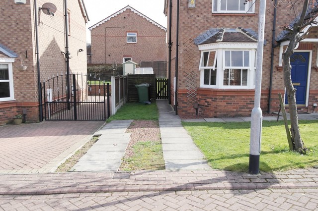  Image of 3 bedroom Semi-Detached house for sale in Westminster Close Rodley Leeds LS13 at Rodley, LS13 1PD