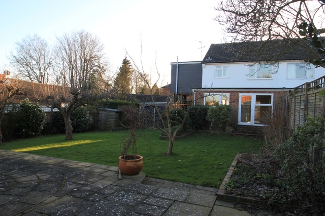  Image of 4 bedroom Semi-Detached house to rent in Wheatfield Close Cranbrook TN17 at Cranbrook, TN17 3NA