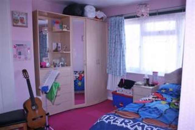  Image of 3 bedroom Terraced house for sale in Windsor Road Cosham Portsmouth PO6 at Windsor Road  Portsmouth, PO6 2TG