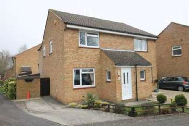  Image of 3 bedroom Semi-Detached house for sale in Great Close Road Yarnton Kidlington OX5 at Great Close Road Yarnton Yarnton, OX5 1QN
