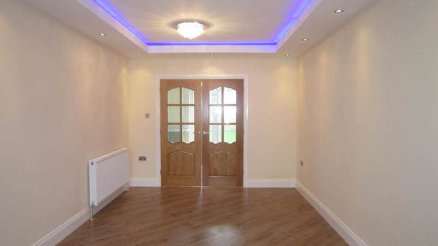  Image of 4 bedroom Semi-Detached house for sale in York Avenue Hayes UB3 at Middlesex  Hayes, UB3 2TN