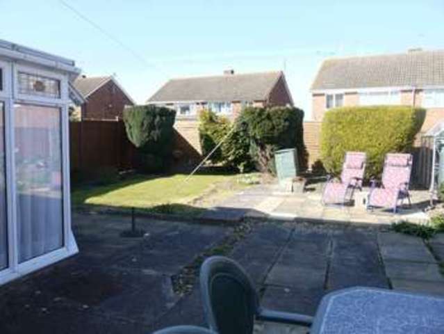  Image of 3 bedroom Semi-Detached house for sale in Wymering Road Aylesbury HP21 at Wymering Road  Aylesbury, HP21 9BP