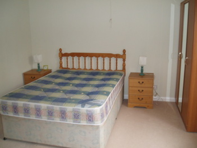  Image of 1 bedroom Flat to rent in Cavendish Crescent South The Park Nottingham NG7 at 1 Cavendish Crescent South, The Park The Park Nottingham, NG7 1EN