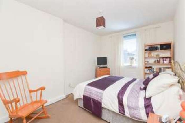  Image of 3 bedroom Flat for sale in Ferry Road Avenue Edinburgh EH4 at Ferry Road Avenue West Pilton Edinburgh, EH4 4BJ