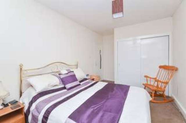  Image of 3 bedroom Flat for sale in Ferry Road Avenue Edinburgh EH4 at Ferry Road Avenue West Pilton Edinburgh, EH4 4BJ