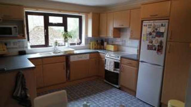  Image of 4 bedroom Detached house for sale in Hillside Road Penn High Wycombe HP10 at Penn, HP10 8JJ