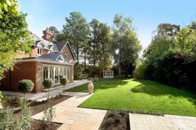  Image of 4 bedroom Detached house for sale in Coronation Road Ascot SL5 at Earlywood Pines Coronattion Road Ascot, SL5 9LH