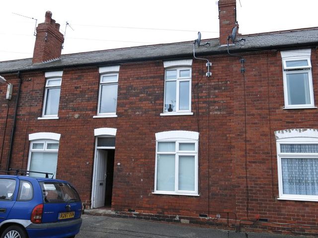  Image of 3 bedroom Terraced house to rent in Westcliffe Street Lincoln LN1 at Westcliffe Street  Lincoln, LN1 3TZ