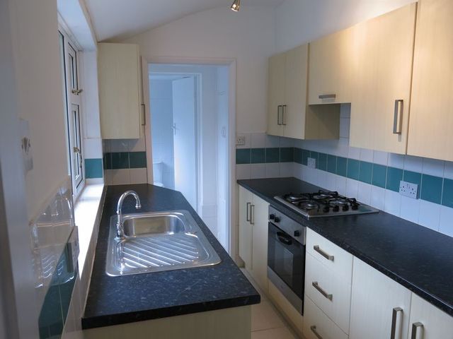  Image of 3 bedroom Terraced house to rent in Westcliffe Street Lincoln LN1 at Westcliffe Street  Lincoln, LN1 3TZ