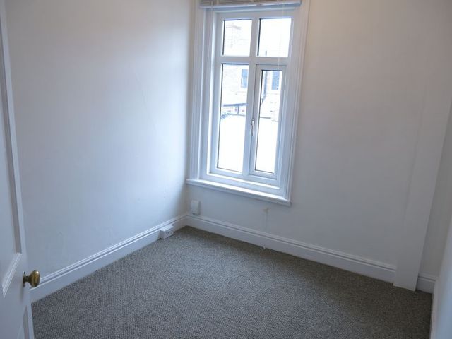  Image of 3 bedroom Terraced house to rent in Westcliffe Street Lincoln LN1 at Westcliffe Street  Lincoln, LN1 3TZ