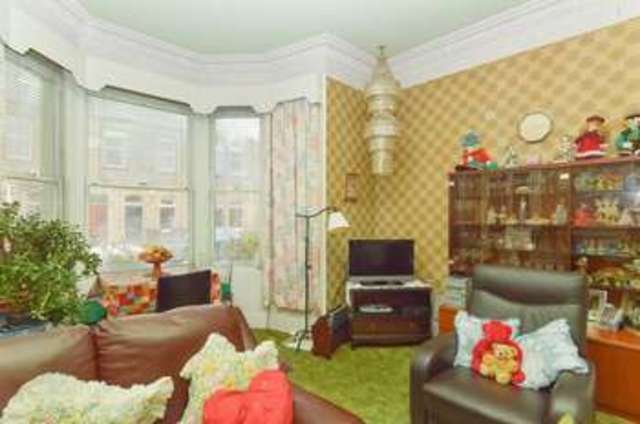  Image of 2 bedroom Flat for sale in Cornhill Terrace Edinburgh EH6 at Cornhill Terrace Leith Links Edinburgh, EH6 8EJ