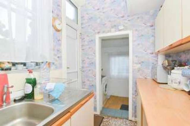  Image of 2 bedroom Flat for sale in Cornhill Terrace Edinburgh EH6 at Cornhill Terrace Leith Links Edinburgh, EH6 8EJ