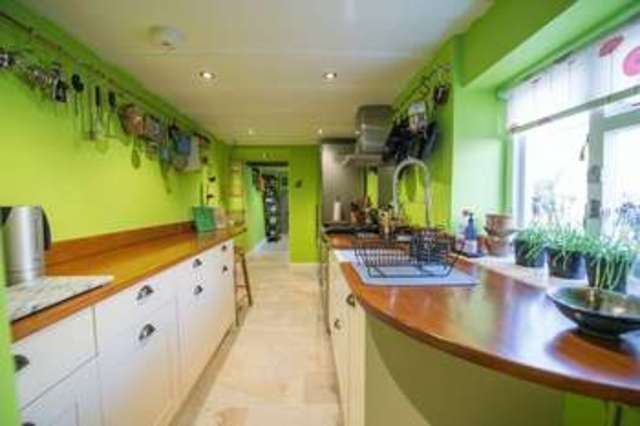  Image of 2 bedroom Cottage for sale in High Street Honiton EX14 at 98a High Street  Honiton, EX14 1JW