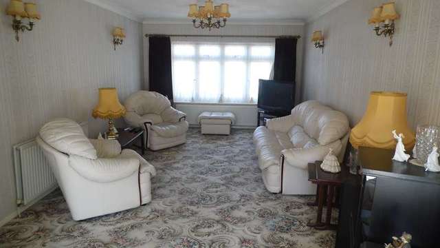  Image of 3 bedroom Detached house for sale in Abbey Close Hullbridge Hockley SS5 at Abbey Close Hullbridge Hockley, SS5 6DL