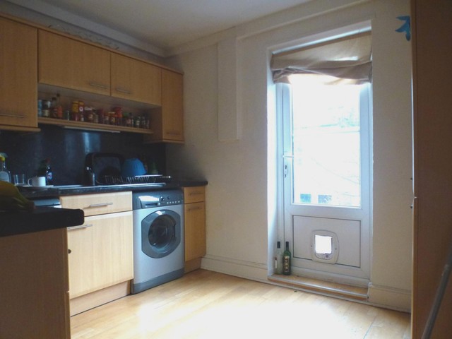  Image of 2 bedroom Flat to rent in Addison Road Hove BN3 at Brighton, BN3 1TP