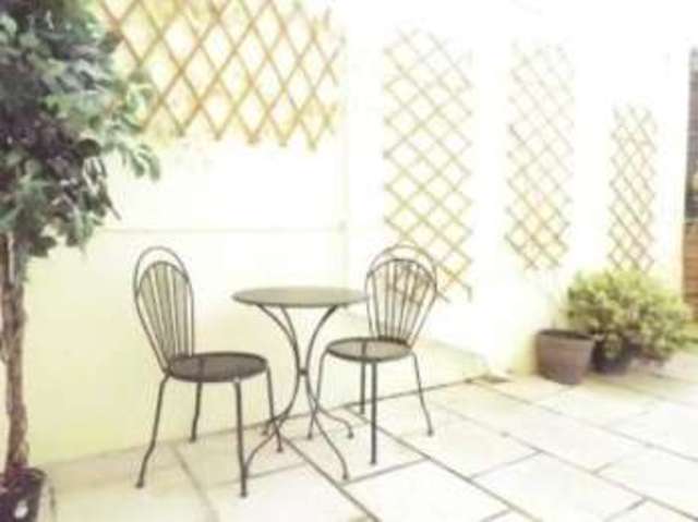  Image of 1 bedroom Flat for sale in Albany Terrace Chatham ME4 at Chatham Kent Chatham, ME4 6TH