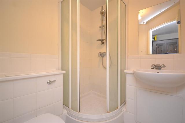  Image of 2 bedroom Property to rent in Cline Road London N11 at Cline Road  Bounds Green, N11 2ND