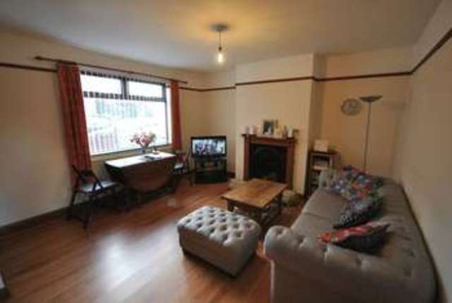  Image of 3 bedroom Semi-Detached house to rent in Allington Place Handbridge Chester CH4 at Allington Place Hanbridge CHESTER, CH4 7DX