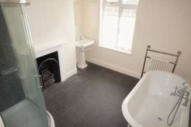  Image of 5 bedroom Detached house to rent in Anstey Road Alton GU34 at Anstey Road  Alton, GU34 2RD