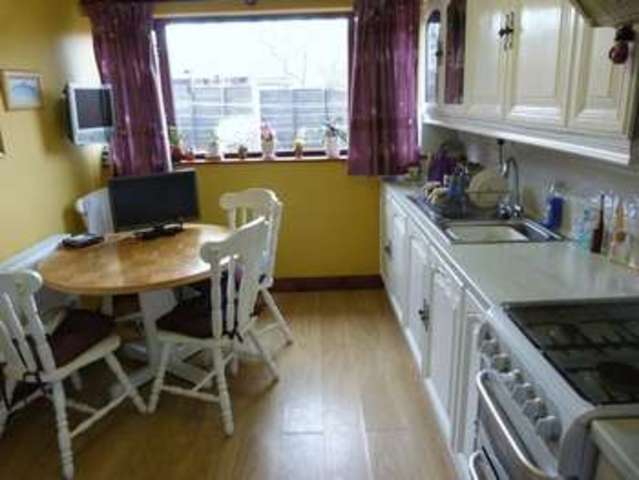 Image of 3 bedroom Semi-Detached house for sale in Alwin Road Shaw Oldham OL2 at Alwin Road Shaw Oldham, OL2 7YD