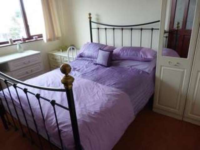  Image of 3 bedroom Semi-Detached house for sale in Alwin Road Shaw Oldham OL2 at Alwin Road Shaw Oldham, OL2 7YD