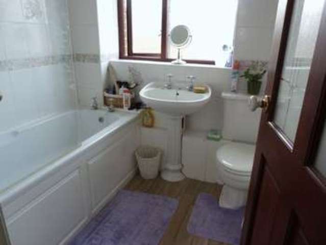  Image of 3 bedroom Semi-Detached house for sale in Alwin Road Shaw Oldham OL2 at Alwin Road Shaw Oldham, OL2 7YD