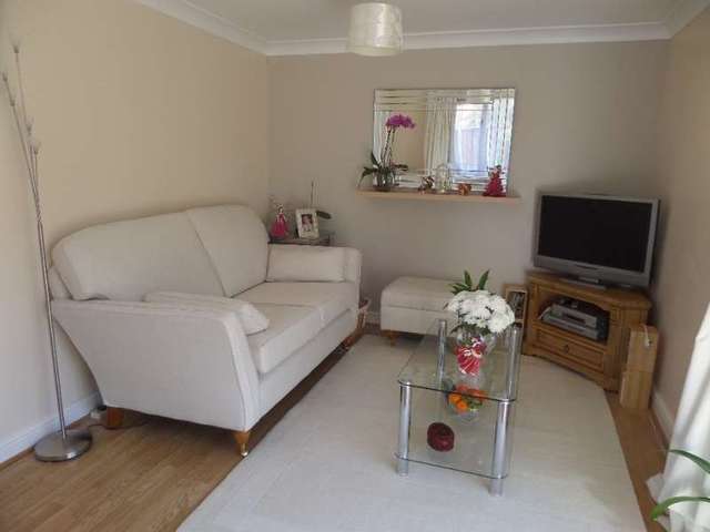 Image of 3 bedroom Detached house for sale in Anglesey Court Great Holm Milton Keynes MK8 at Milton Keynes, MK8 9EH