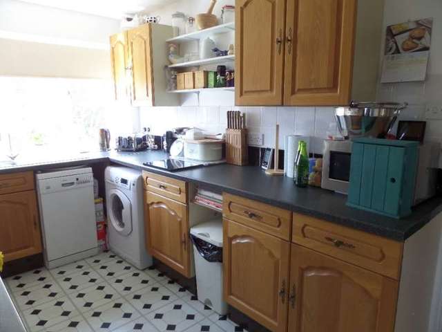  Image of 3 bedroom Detached house for sale in Anglesey Court Great Holm Milton Keynes MK8 at Milton Keynes, MK8 9EH