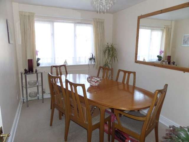  Image of 3 bedroom Detached house for sale in Anglesey Court Great Holm Milton Keynes MK8 at Milton Keynes, MK8 9EH