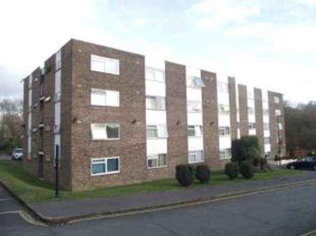  Image of 1 bedroom Flat for sale in Anson Drive Southampton SO19 at Anson Drive Southampton Thornhill, SO19 8RU