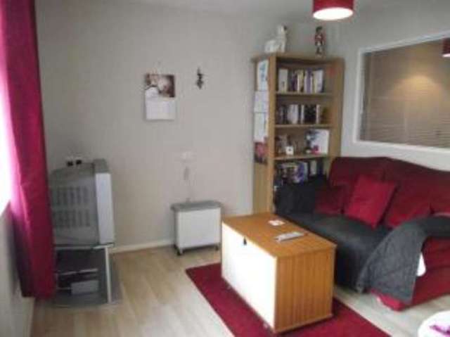  Image of 1 bedroom Flat for sale in Anson Drive Southampton SO19 at Anson Drive Southampton Thornhill, SO19 8RU