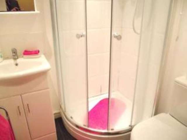  Image of 1 bedroom Flat for sale in Anson Drive Southampton SO19 at Anson Drive Southampton Thornhill, SO19 8RU