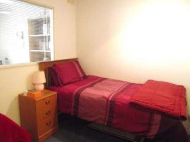  Image of 1 bedroom Flat for sale in Anson Drive Southampton SO19 at Anson Drive Southampton Thornhill, SO19 8RU