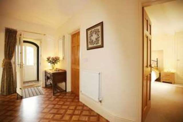  Image of 2 bedroom Flat for sale in Cliftonthorpe Meadows Ashby-De-La-Zouch LE65 at Cliftonthorpe  Ashby-De-La-Zouch, LE65 2US