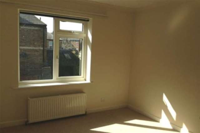  Image of 3 bedroom Detached house to rent in Arbutus Close Dorchester DT1 at Dorchester, DT1 1PZ