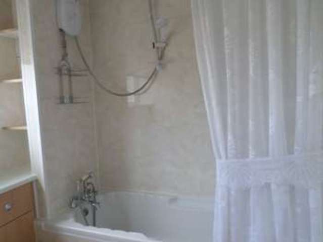  Image of 3 bedroom Terraced house to rent in Arklecrag Washington NE37 at Arklecrag Albany Washington, NE37 1RA