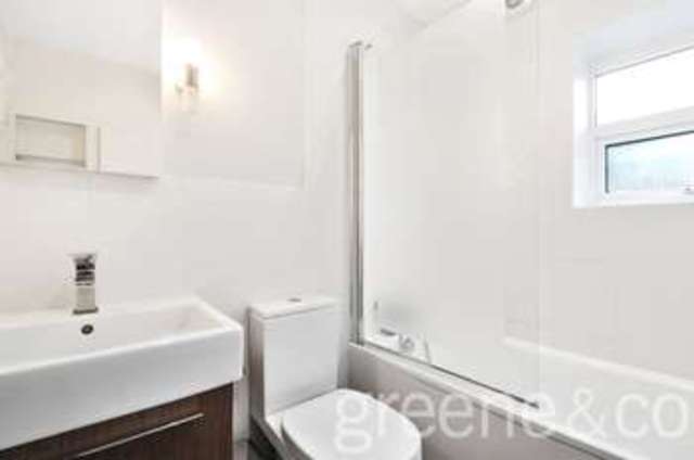  Image of 2 bedroom Flat to rent in Ashmore Road London W9 at Maida Vale London Maida Hill, W9 3DD
